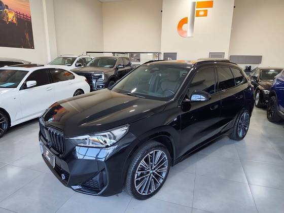 BMW X1 2.0 16V TURBO GASOLINA SDRIVE20I M SPORT STEPTRONIC BMW X1 2.0 16V TURBO GASOLINA SDRIVE20I M SPORT STEPTRONIC